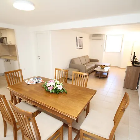 Apartment Jacqueline *