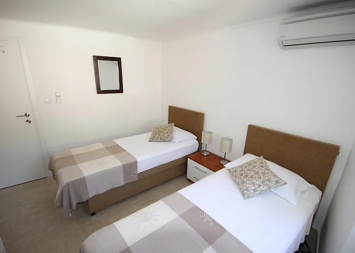 Jacqueline Apartman *