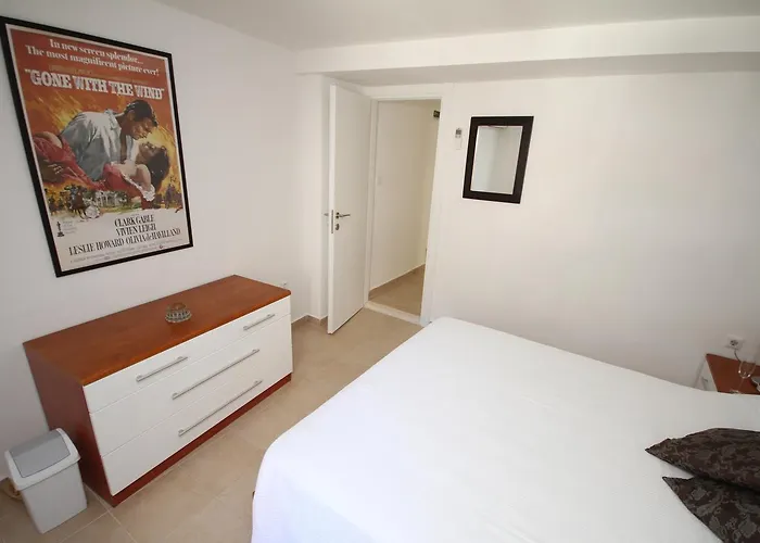 Jacqueline Apartament